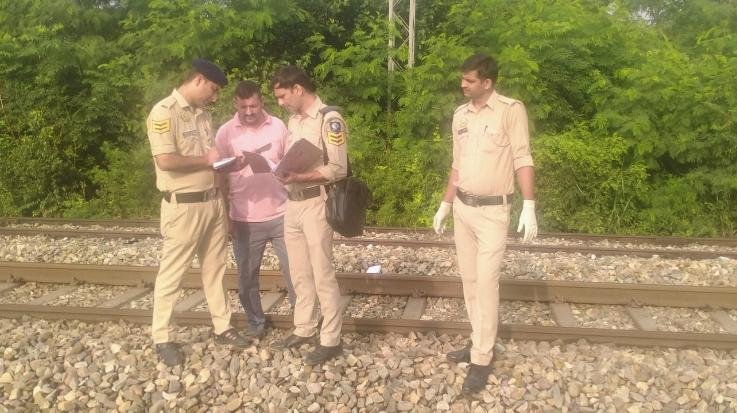 Indora: Painful death of a person after being hit by a train