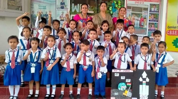 Dada Siba: Little scientist Navjot made the model of India's Chandrayaan victory