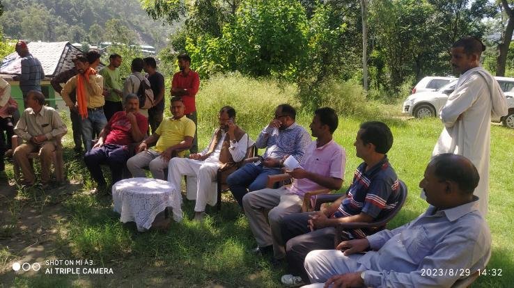 Padhar: MLA Purna Chand took stock of the loss in Massad and Nagdhar Panchayat