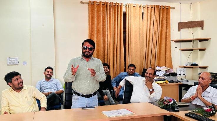 Dehra: Conclusion of simple cultural conversation camp in Vedvyas campus