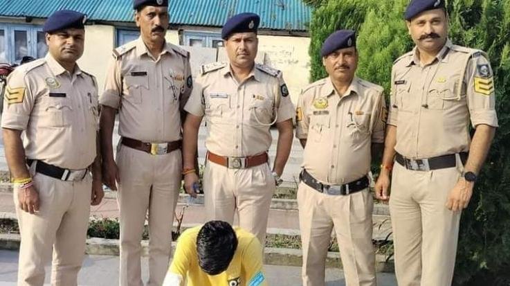 Jwalamukhi: Palampur Police recovered 452 grams of hashish from a youth resident of Jwalamukhi Khundia.