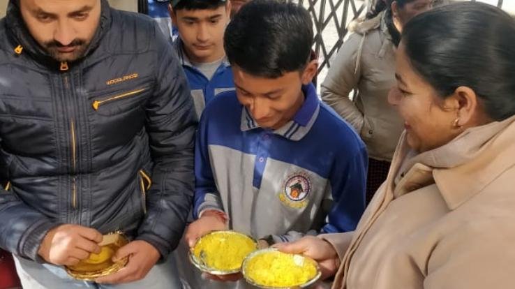 गुरुकुल इंटरनैशनल स्कूल में बसंत  पंचमी की रही धूम