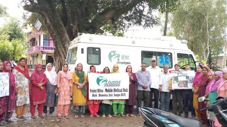 Panchrukhi: The Hans Foundation organized a free health camp in Tatahal, health check-up of 40 people