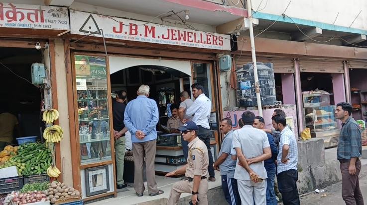 Aani: No clue has been found yet about Tota Ram and his family, who went missing under mysterious circumstances on September 12.