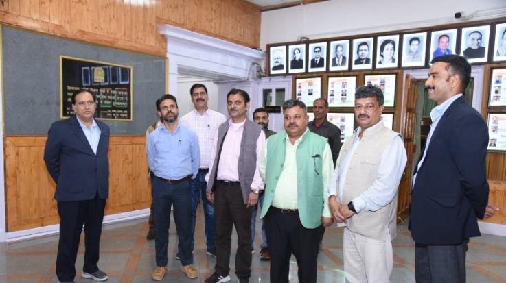 Vice President took stock of the ongoing development works in the Assembly Secretariat