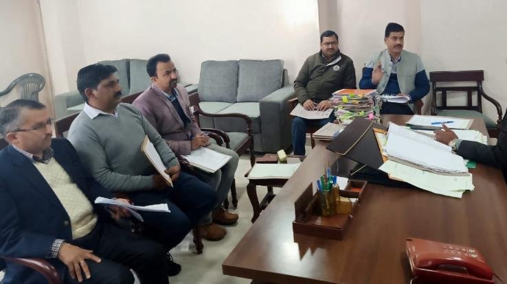 वाल्मिकी समुदाय की समस्याओं के निवारण के लिए बैठक का आयोजन