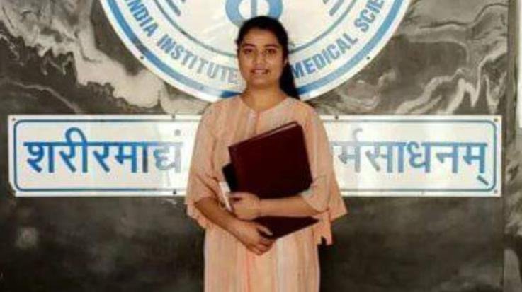 Shakshi clears Radio Safety Officer test, wave of happiness in the area
