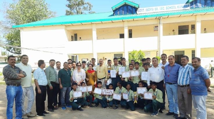 Kunihar: Players of Kunihar School performed excellently in Under-19 and Under-14 games.