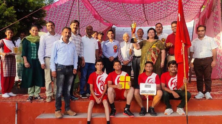 Under-19 student tournament concludes at Bal School Jwalamukhi