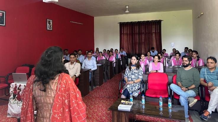 Pramana Education Foundation survey workshop organized at Minerva College of Education, Indora.