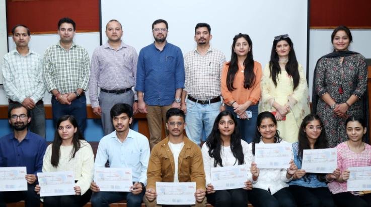  World Pharmaceutical Science Day celebrated in Shoolini University