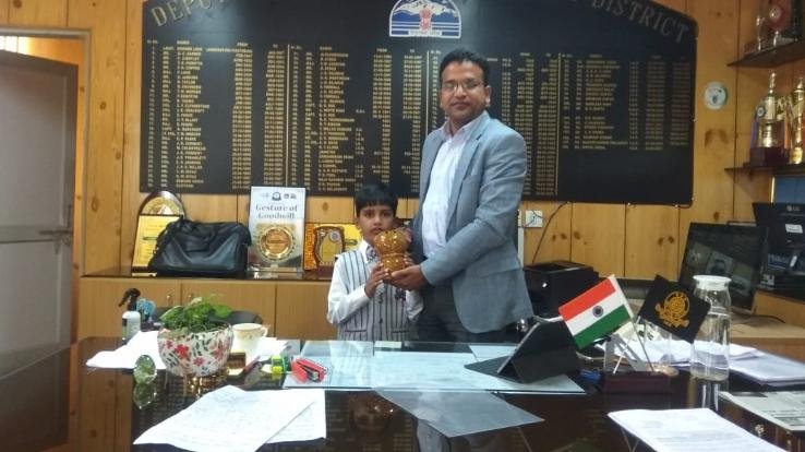 Dharamshala: Seven-year-old Shivang donated a piggy bank to the disaster relief fund on his birthday.