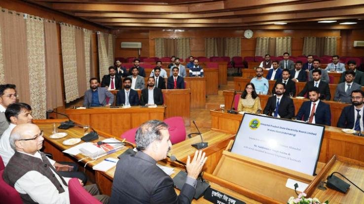 Newly appointed assistant engineers should work with honesty and dedication: CM