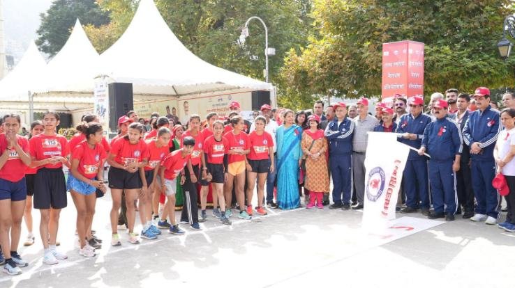 Chief Minister flagged off the state level marathon 123