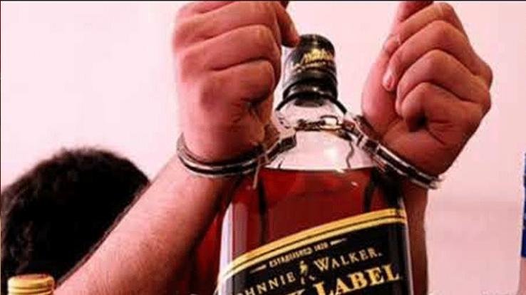 कंडाघाट में पकड़ी 10 बोतल शराब