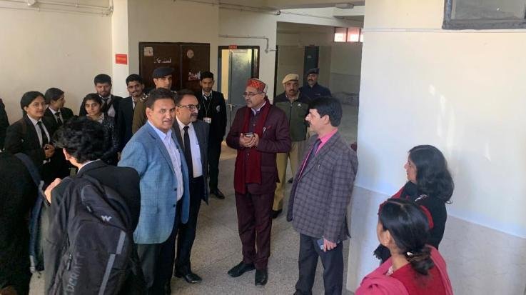  Vice Chancellor inspected the academic departments of HPU