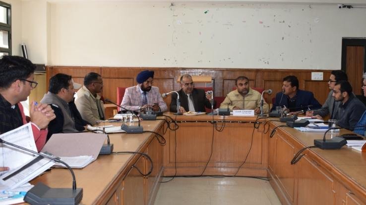 उपायुक्त द्वारा फोरलेन निर्माण कार्य के संबंध में उचित दिशा-निर्देश जारी