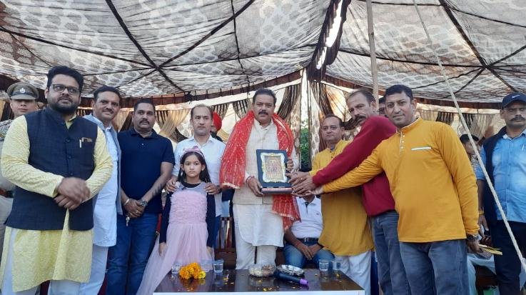 Indora: Dussehra symbol of victory of religion over unrighteousness: Malendra Rajan