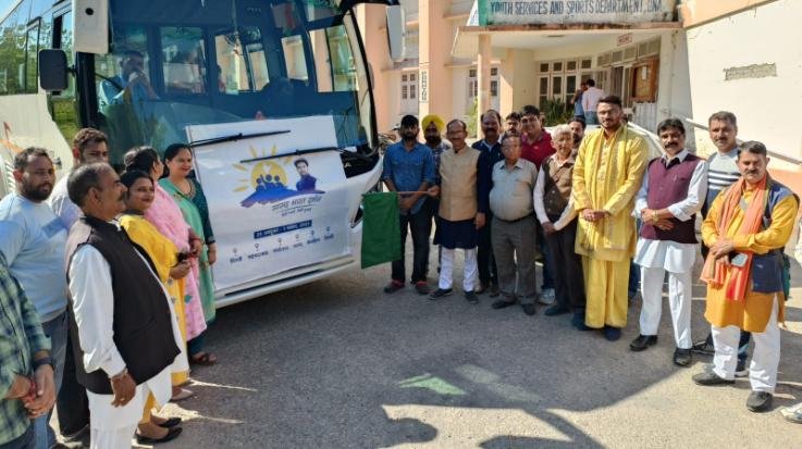 Satti sent a group of 21 boys to tour India