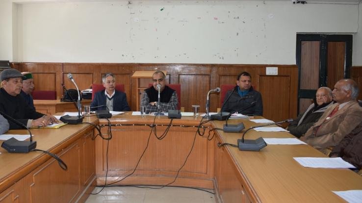 पैंशनरों की मांगों को प्राथमिकता से निपटाएं-केसी चमन