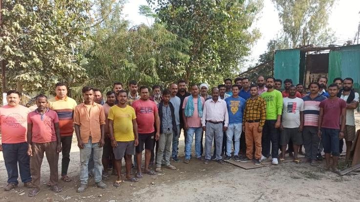 Indora: Workers left without food due to closure of crusher