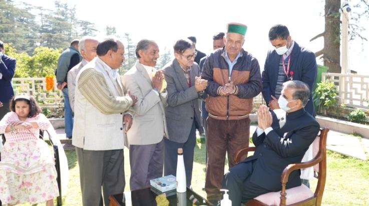 Chief Minister celebrated Diwali at Oak Over 123