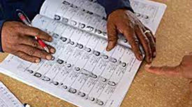 Special brief revision of photo voter lists is being done in Kinnaur district till 9th ​​December. 111