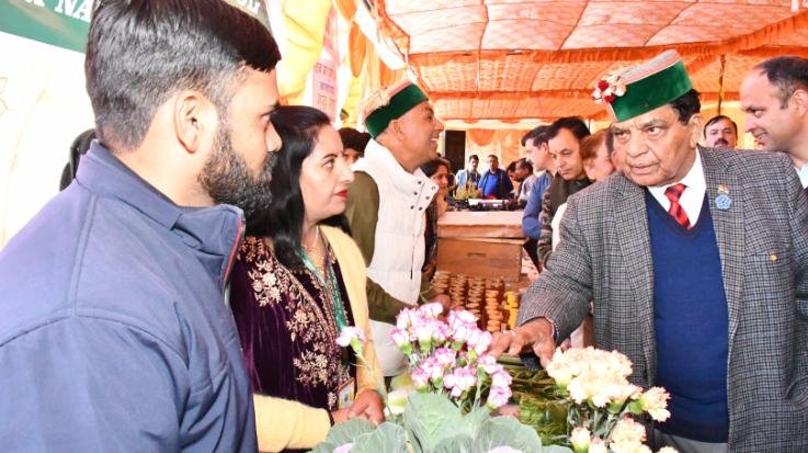 Solan: For the progress of agriculture sector, it is necessary to take technology to the fields: Dr. Shandil