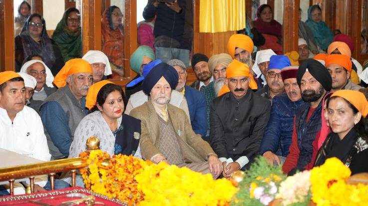 Shimla: Imbibe the teachings of Guru Nanak Dev Ji in life: Chief Minister