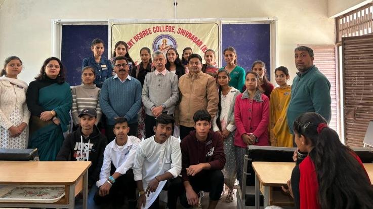  Jaisinghpur: Oath administered to Central Student Council in Shivnagar College