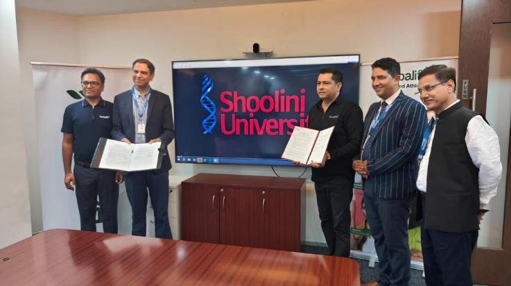 Solan: Herbalife India signed MoU with Shoolini University in direct selling.