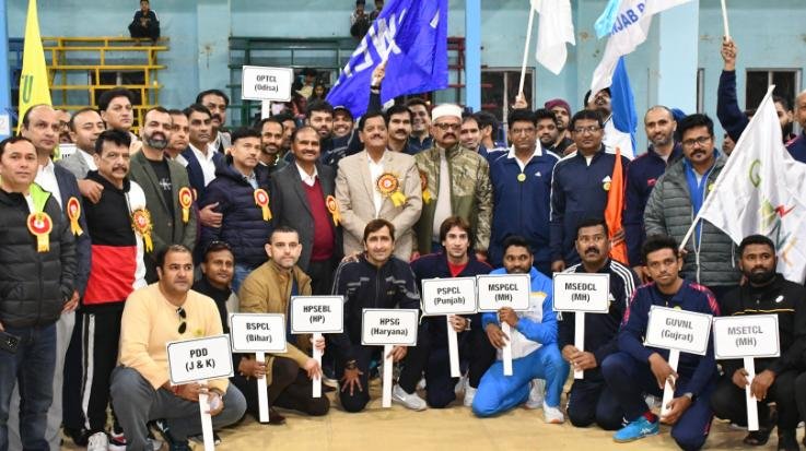 Solan: Sundar Singh Thakur inaugurated All India Badminton Tournament in Kumarhatti.