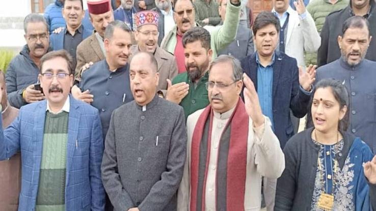 Dharamshala: Uproar in the House over employment issue, opposition walked out