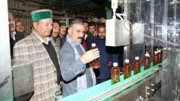 Shimla: Fruit processing plant built in Parala will prove to be a boon for apple growers.