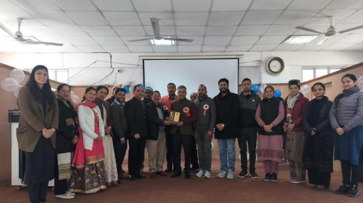 SDM Sanjeev guided volunteers in Jaisinghpur College
