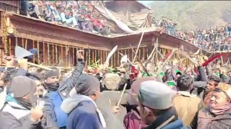Shimla: Ceremony of Pheri and Shikha Pujan performed on the second day of Gawas Shant Mahayagya.