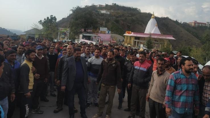 अफवाहों पर ध्यान न दें ट्रांसपोर्टर : विकास शुक्ला