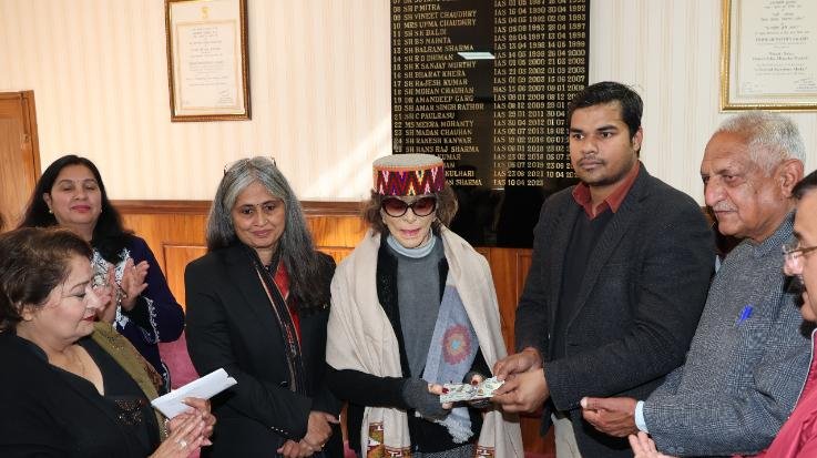 Solan: Tara Chadda honored for her contribution to Red Cross Society