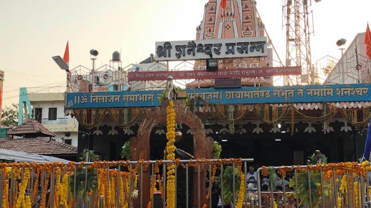 Shani Mahima: Shingnapur, where there is no door in any house or shop123