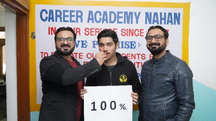 Abhay brought glory to Career Academy, achieved 100 percentile in JEE Main