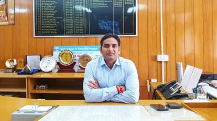  Dharamshala: 'Ensure workers registered on e-Shram portal make ration cards: DC