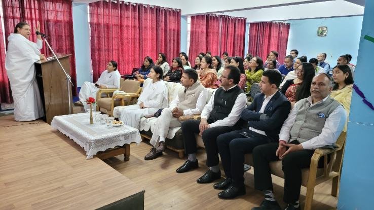 Shimla: Lecture on spiritual consciousness organized in Rajiv Gandhi Government College