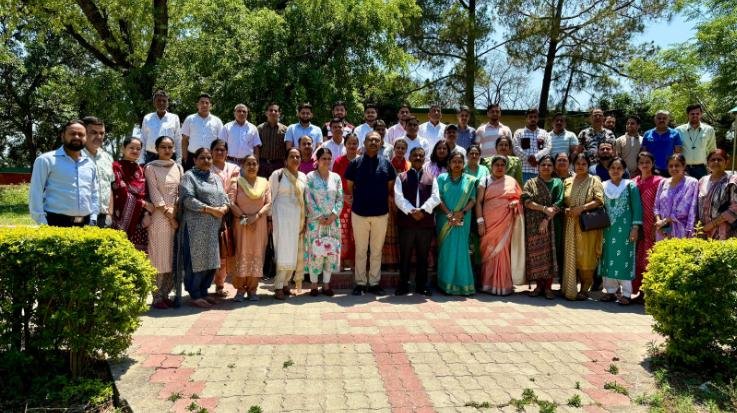 Library and IQAC Committee organized a workshop in Wazir Ram Singh Government College, Dehri.