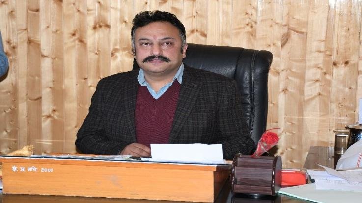 Thanks to CM for giving Rs 153 crore to apple growers: Rohit Thakur