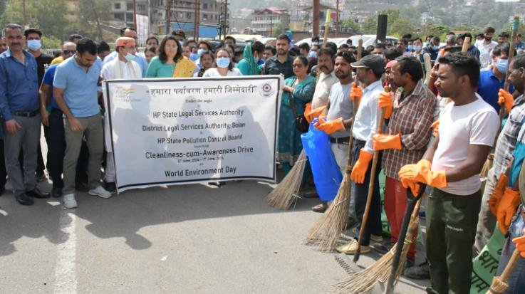 Solan: Cleanliness campaign organized on the occasion of World Environment Day