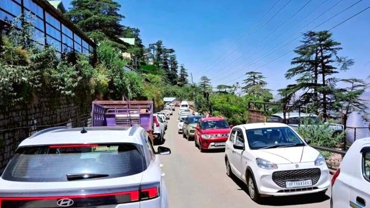 Himachal's mountains are liked in the scorching heat, 500000 vehicles reached Shimla in 13 days