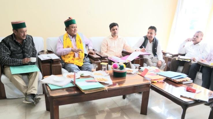 Jagat Singh Negi presided over the meeting of Kinnaur Local Area Development Committee.