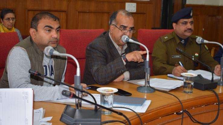 मतदाताओं की सहायता के लिए मतदाता सहायता केंद्र स्थापित : केसी चमन