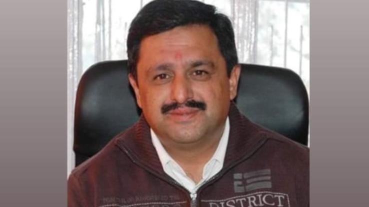 Solan: Meeting held with political parties on change in polling station.