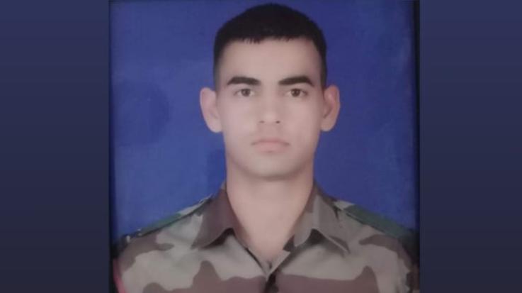 Vinod Kumar of Tehri Garhwal also martyred in the terrorist attack in Kathuwa.